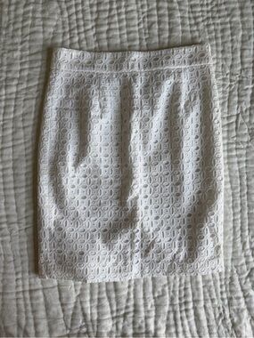 Banana Republic White Eyelet Pencil Skirt